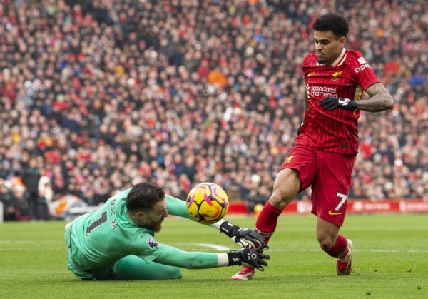 Phóng viên: Liverpool từ chối 